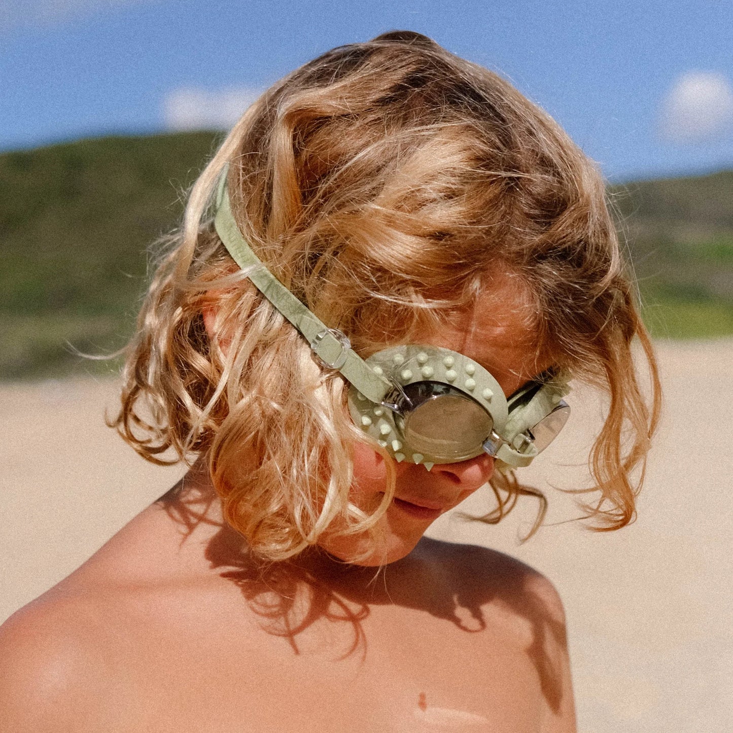SUNNYLiFE Kids Swim Goggles | Cookie the Croc Khaki