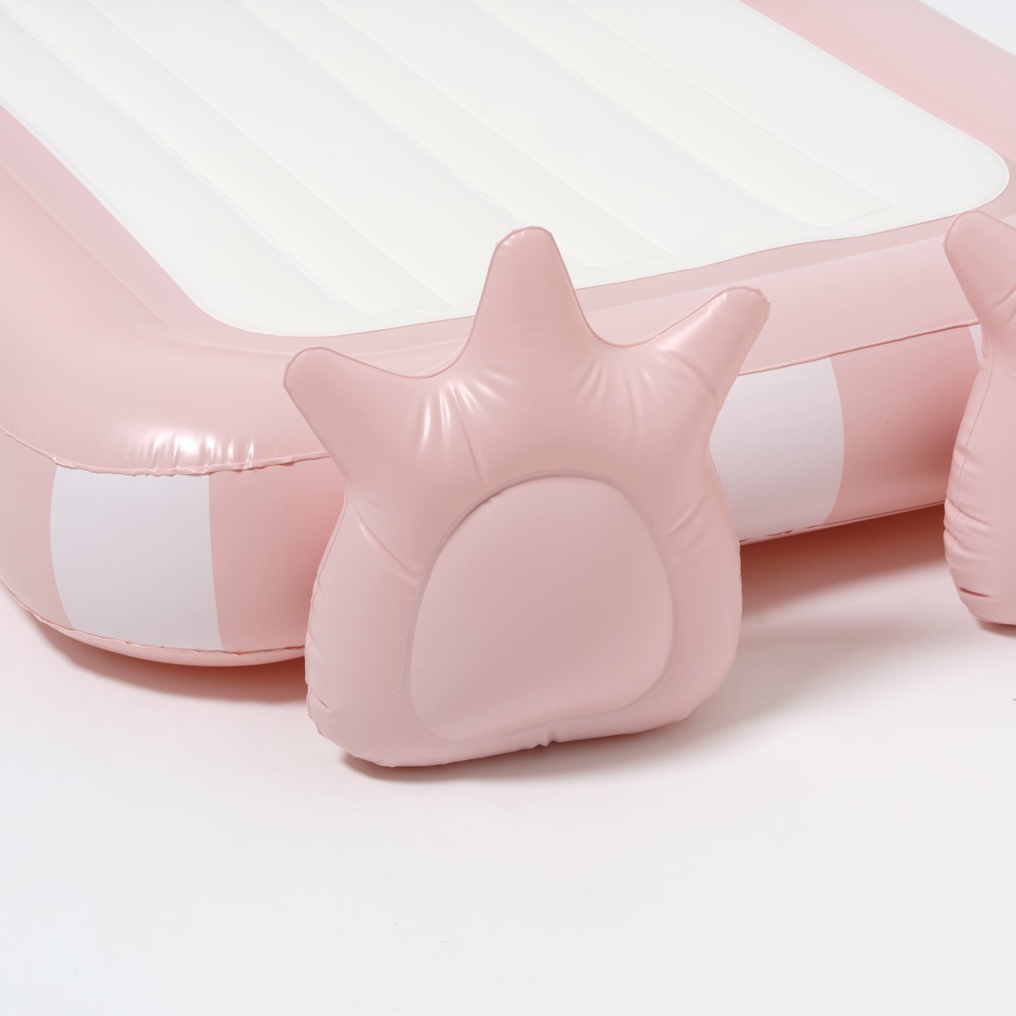 SUNNYLiFE Kids Sleepover Bed | Monster Pink