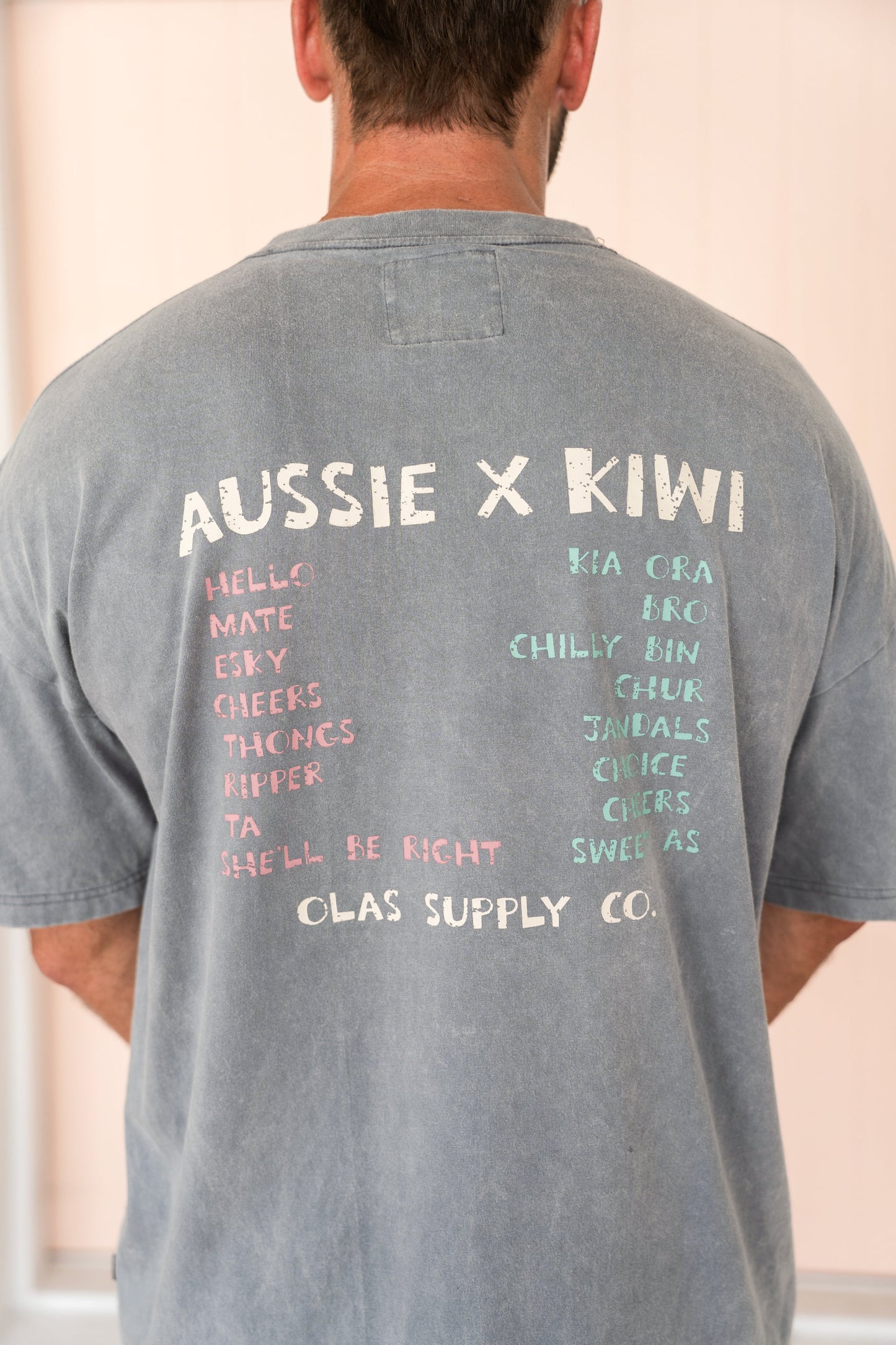 Olas Supply Co - AUSSIE X KIWI BOX TEE