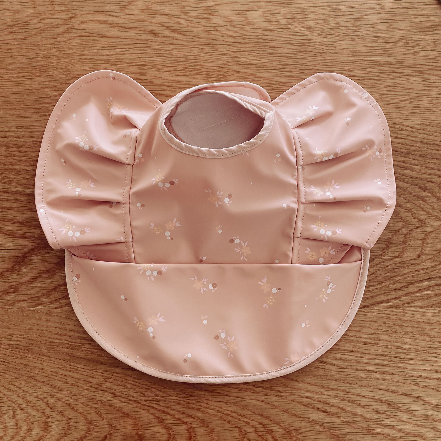 Daisy Frill Waterproof Bib