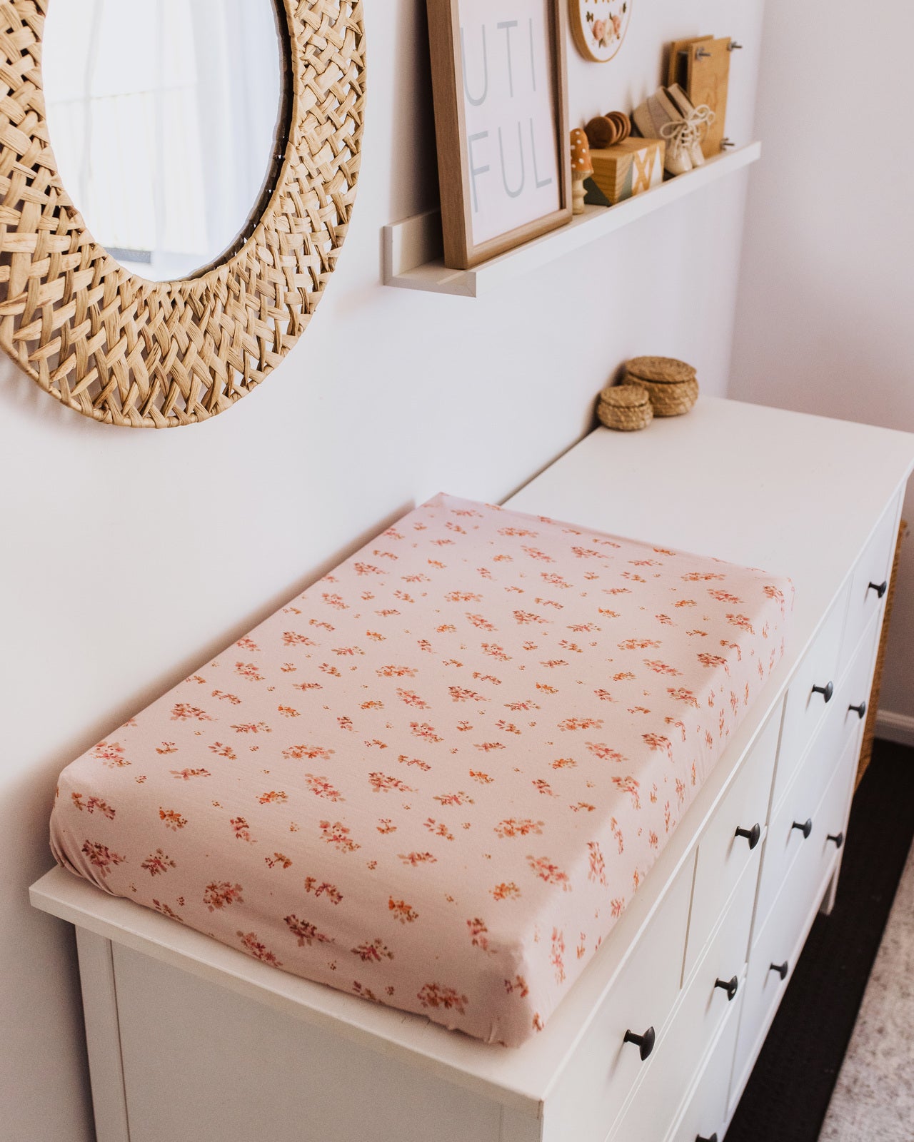 Esther Fitted Jersey Bassinet Sheet/Change Pad Cover