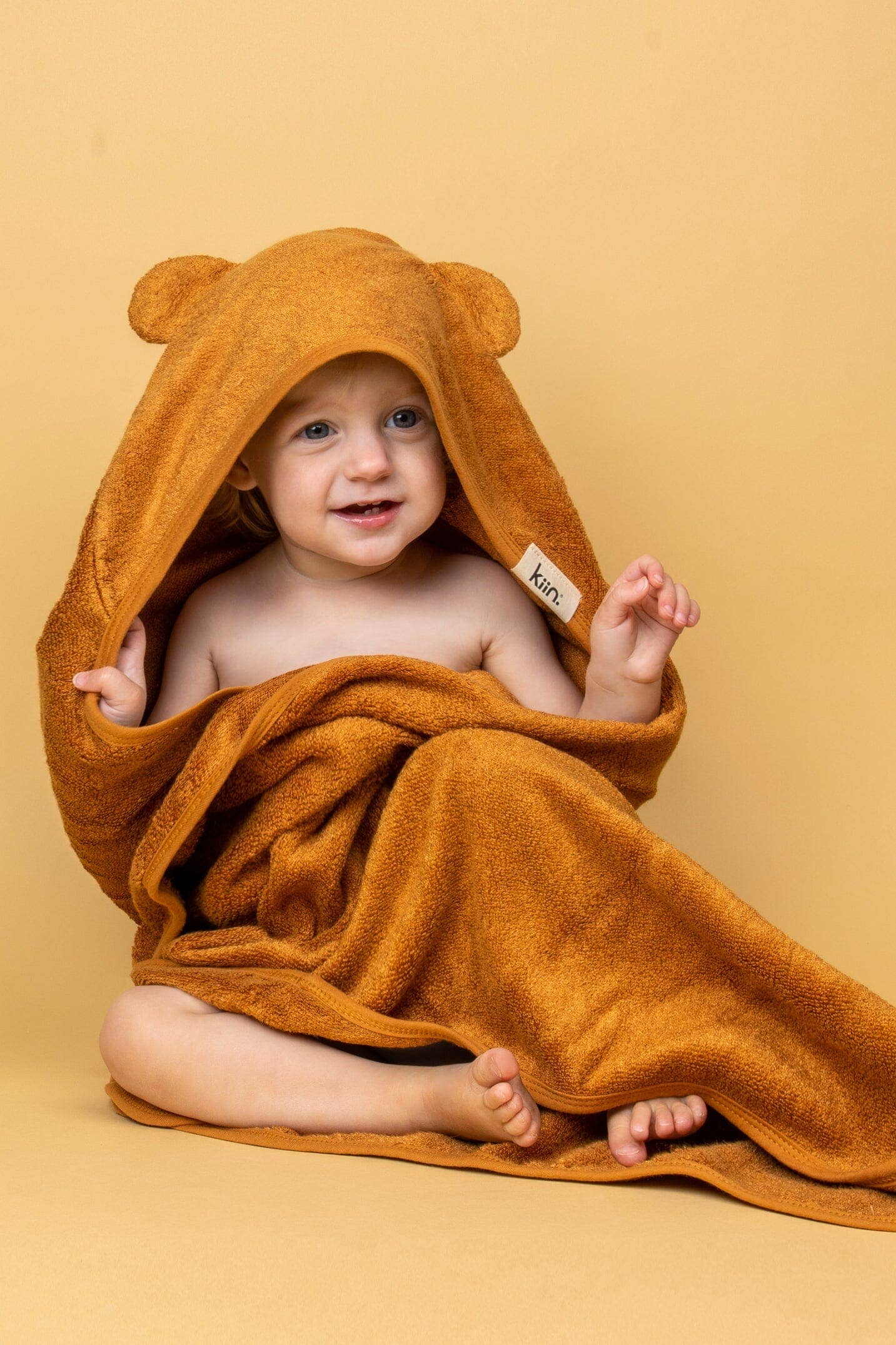 Hooded Towel: Caramel