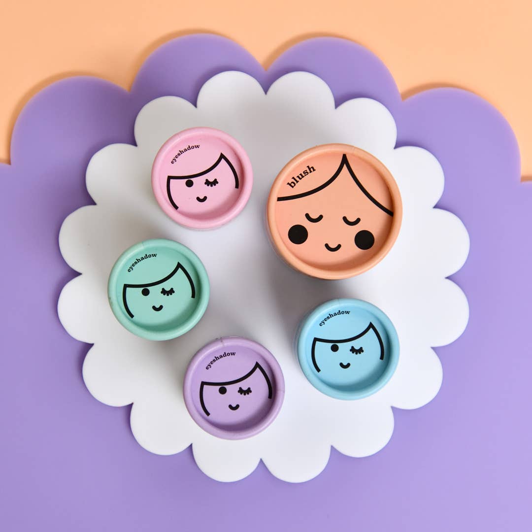 Kids Eco Natural Pressed Eyeshadow & Blush: Mint Eyeshadow
