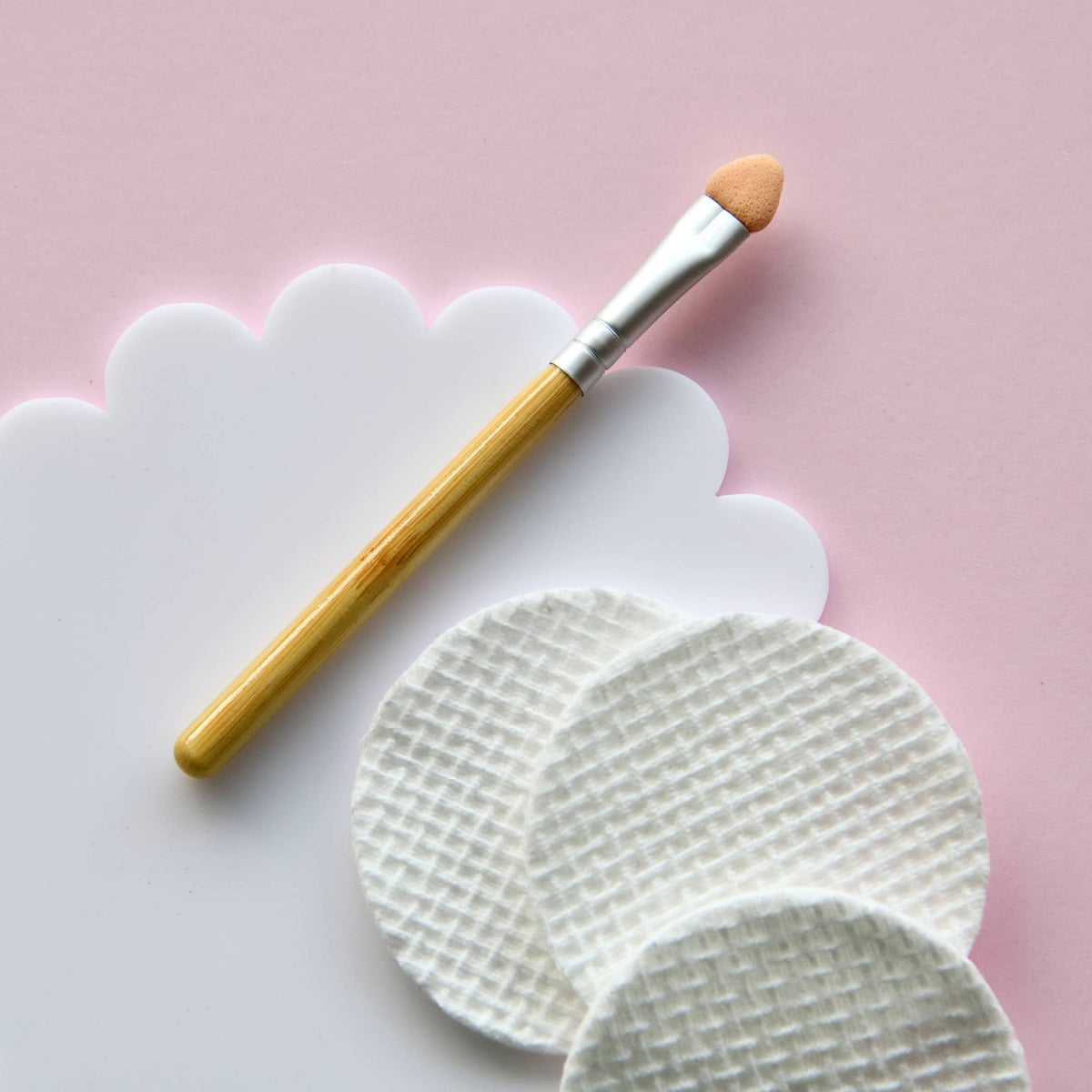 Kids Eco Natural Pressed Eyeshadow & Blush: Mint Eyeshadow