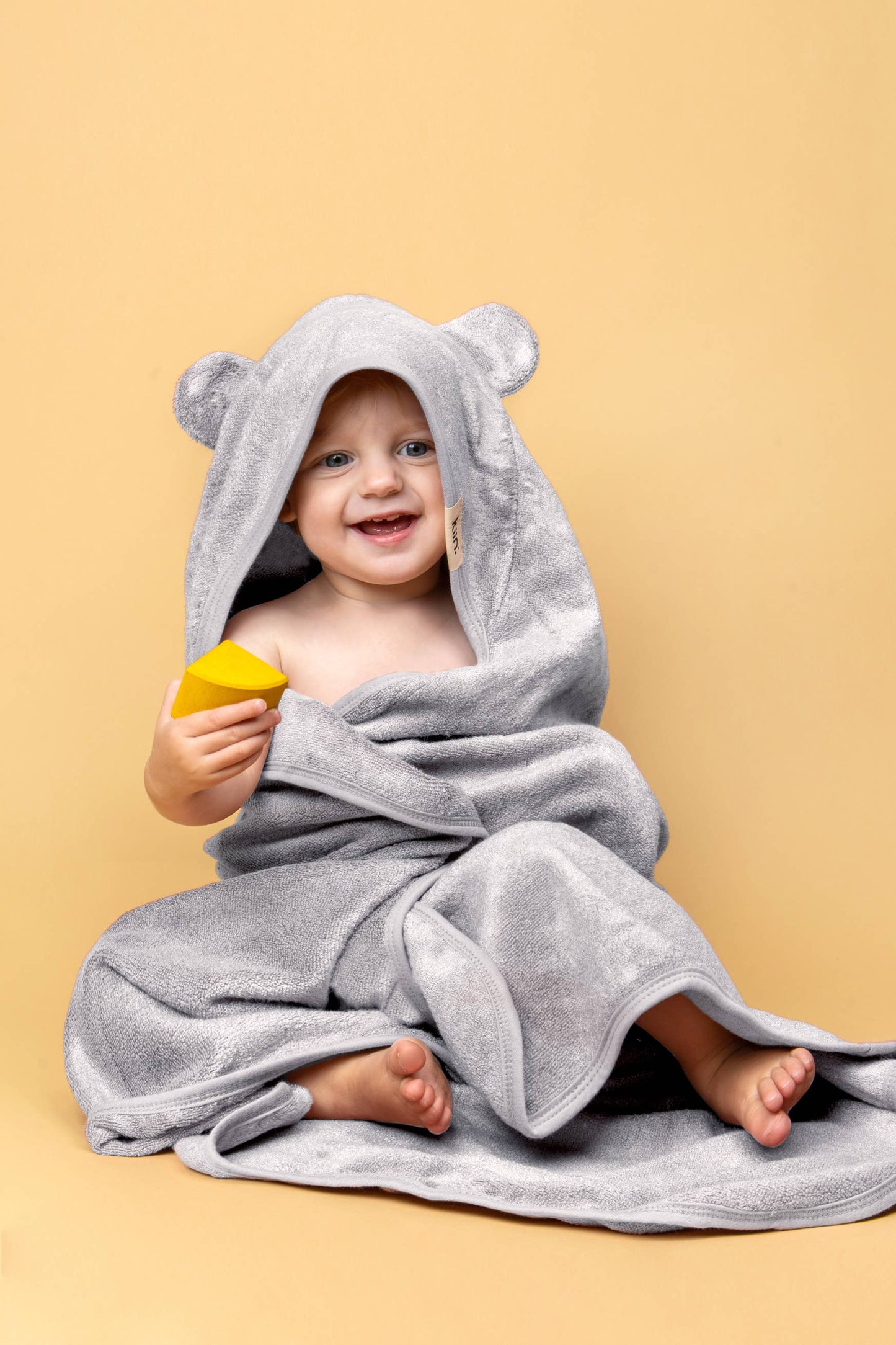 Hooded Towel: Buttercup