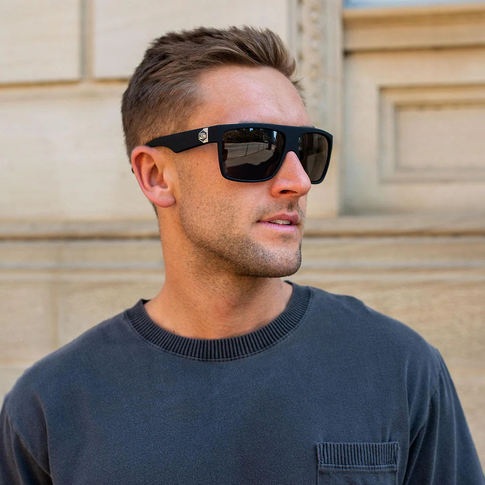 Carve Sunglasses Onyx Polarized Lens