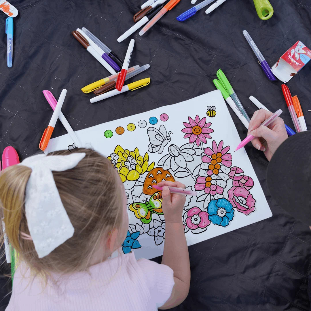 Flower Power Classic Colouring & Doodle Mat