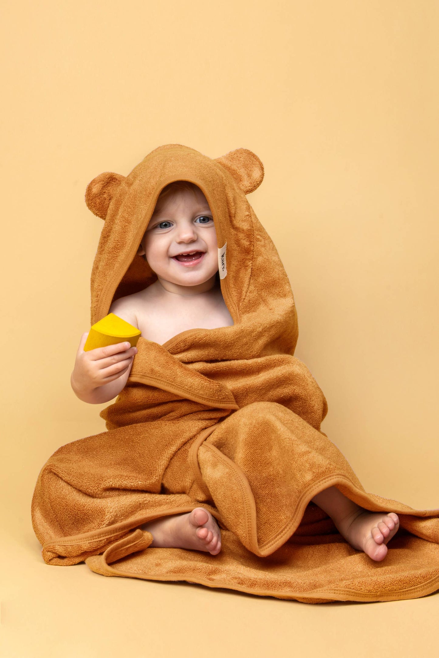 Hooded Towel: Buttercup